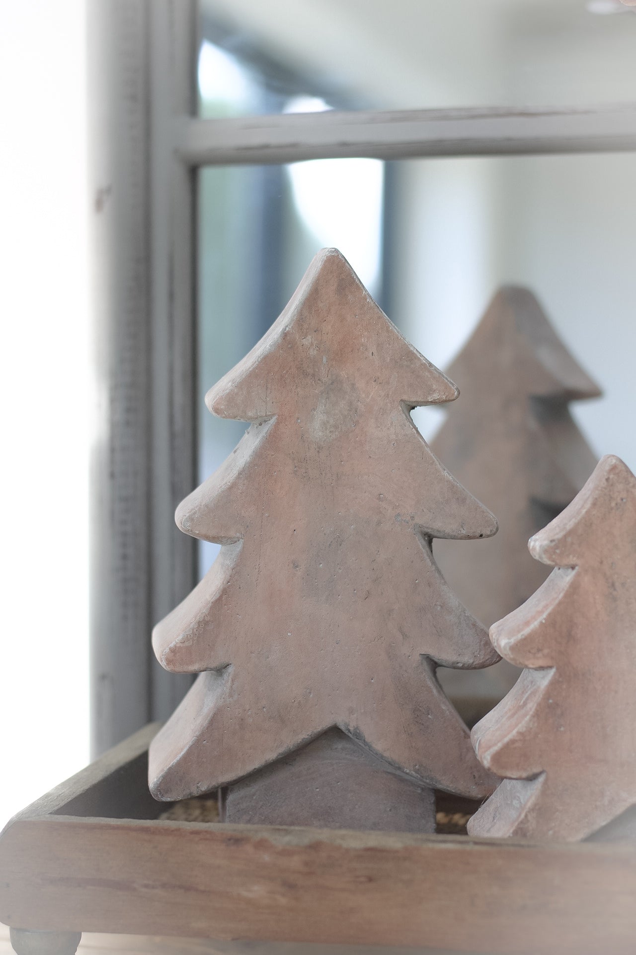 Rustic Warm Brown Christmas Tree