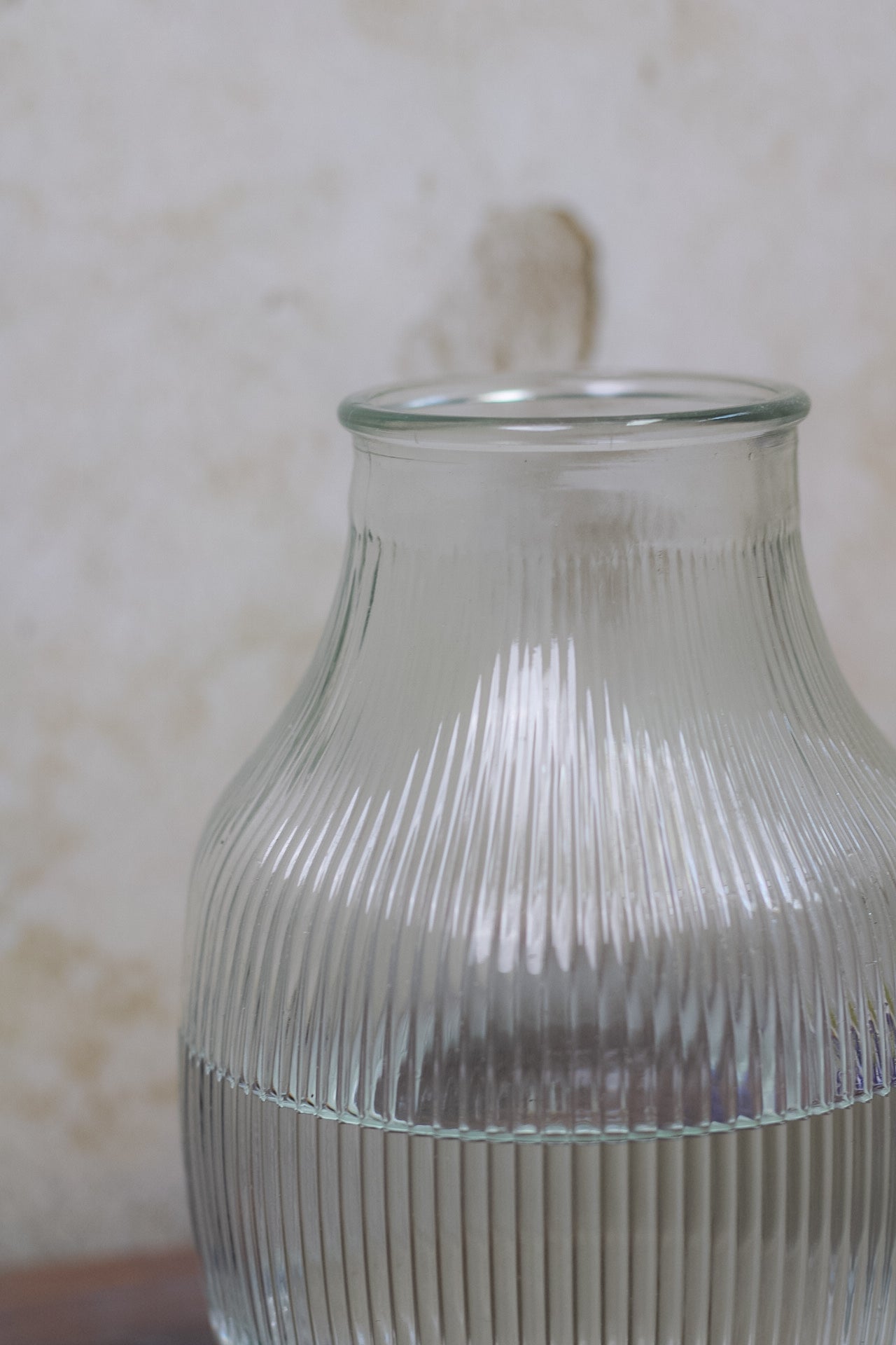 Ribbed Bulbous Vase