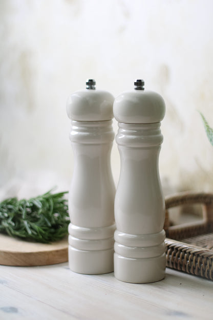 Cream salt and pepper mills