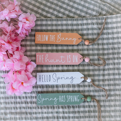 Spring Wooden Tag