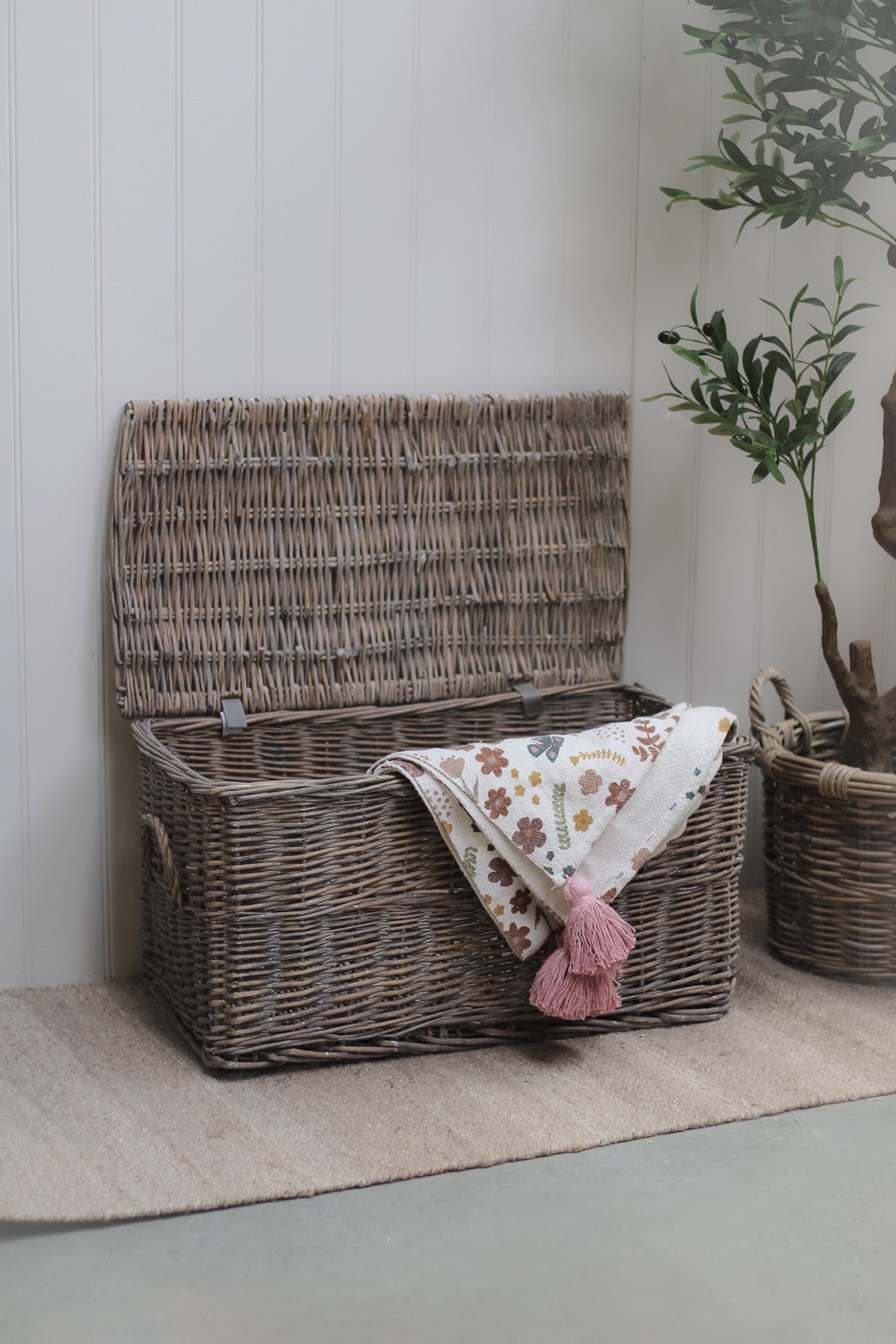 Wicker Storage Box