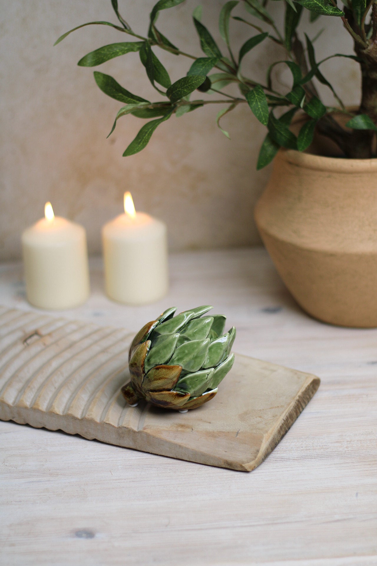 Green Ceramic Artichoke Decoration