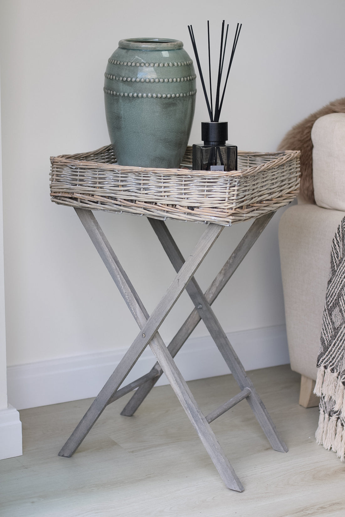 Wicker Butler Tray Table