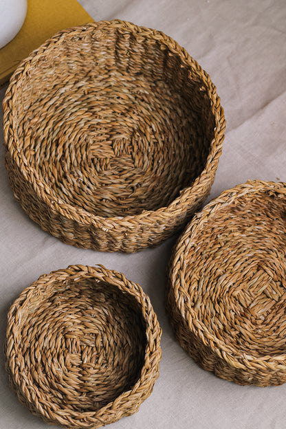 Small Round Braided Seagrass Baskets