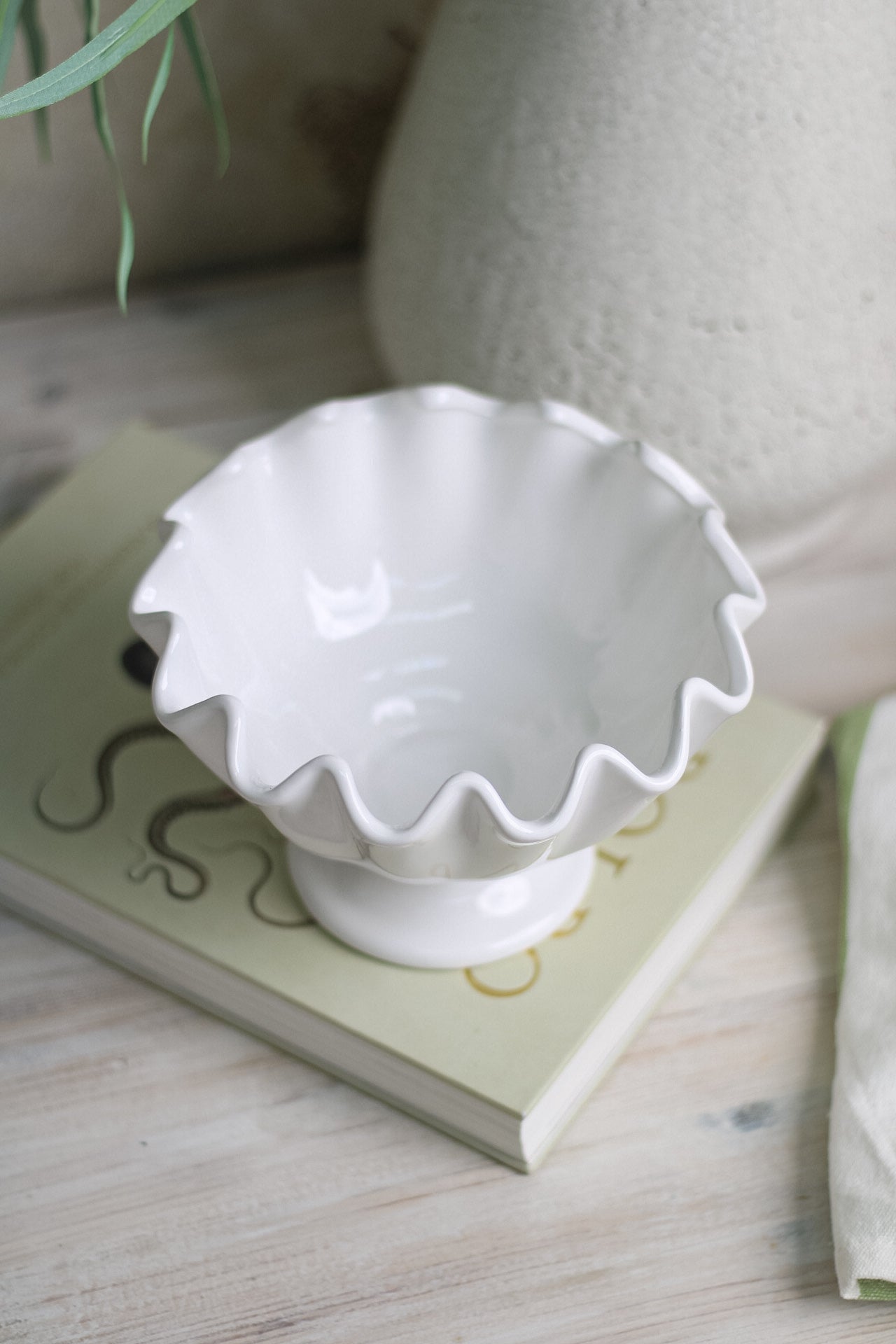 White Ruffled Ceramic Bowl