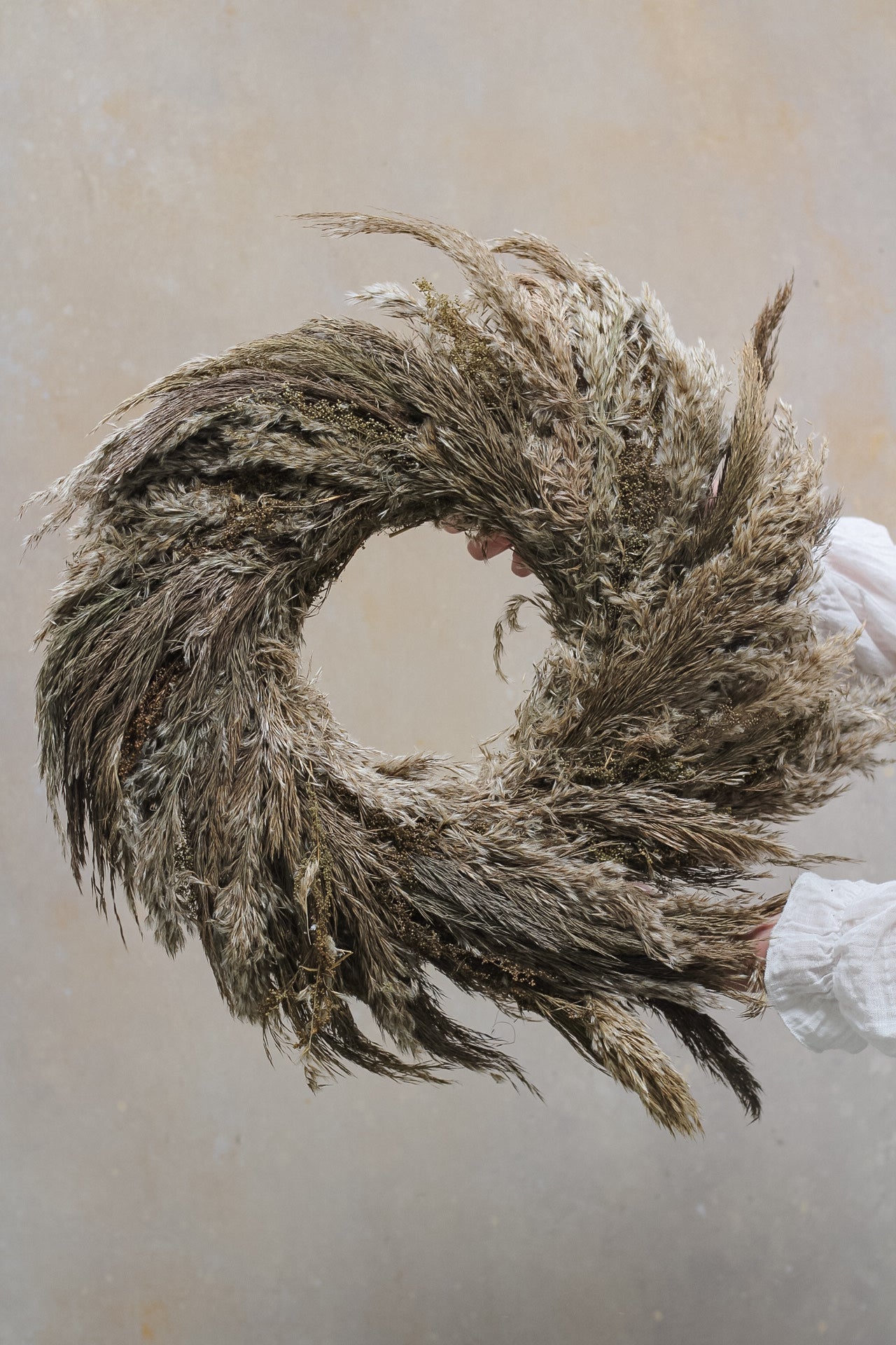 Fluffy Grasses Wreath