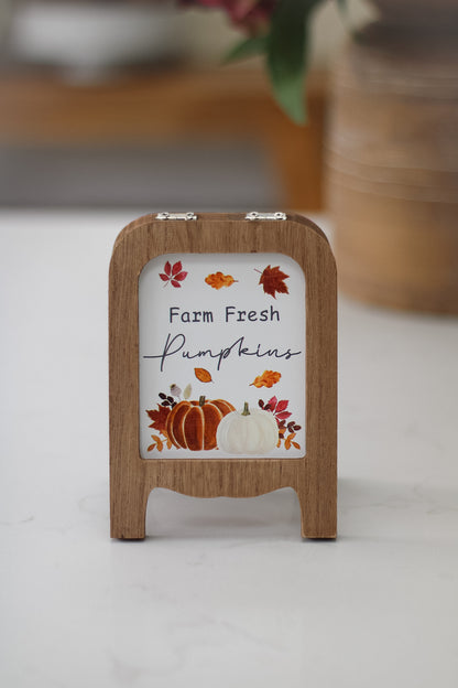 Farm Fresh Pumpkins Easel Plaque