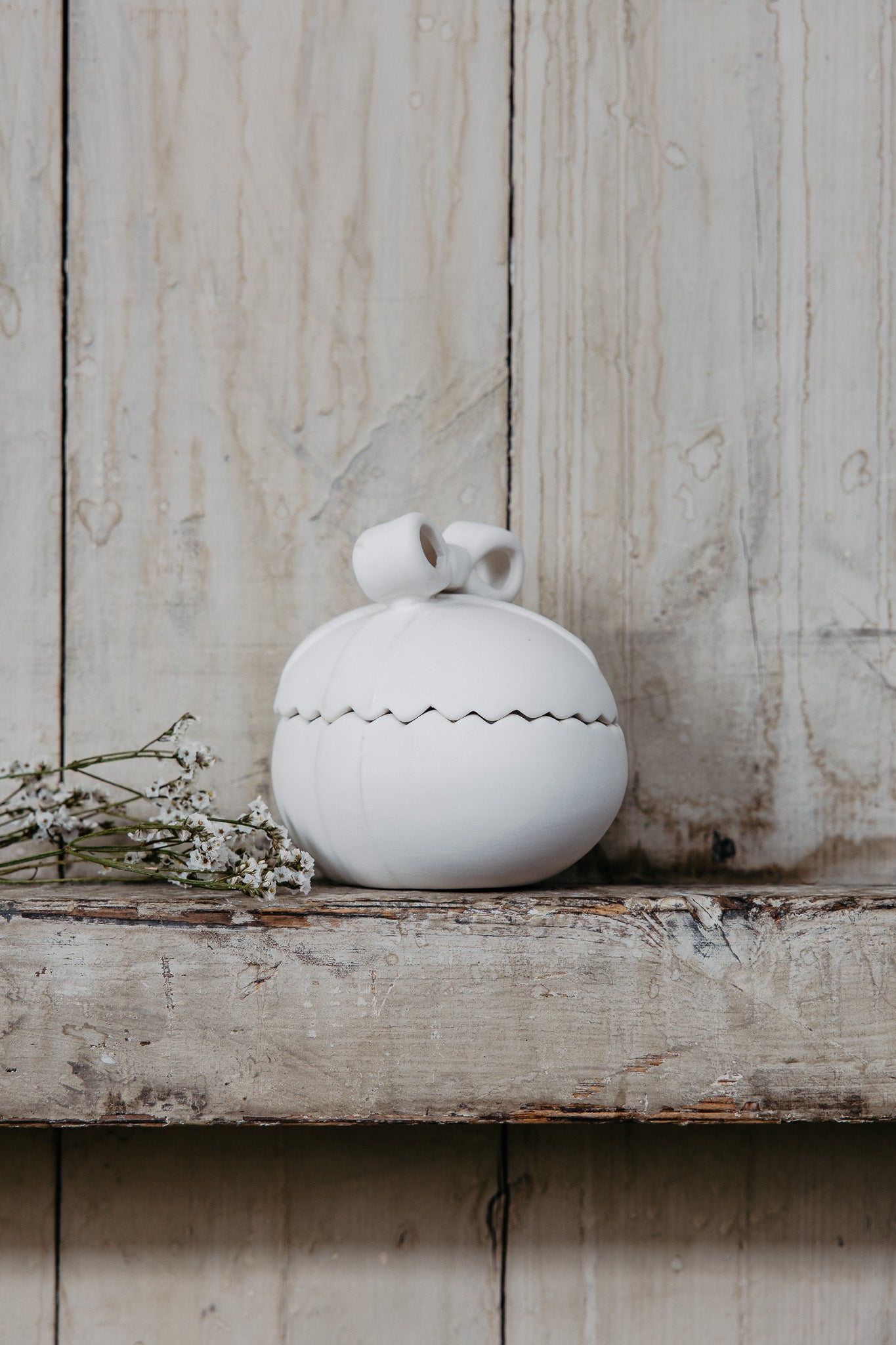 Matt White Ceramic Easter Egg with Bow