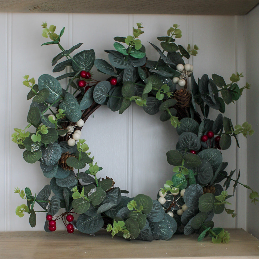 Small Frosted Red and White Berry Foliage Wreath