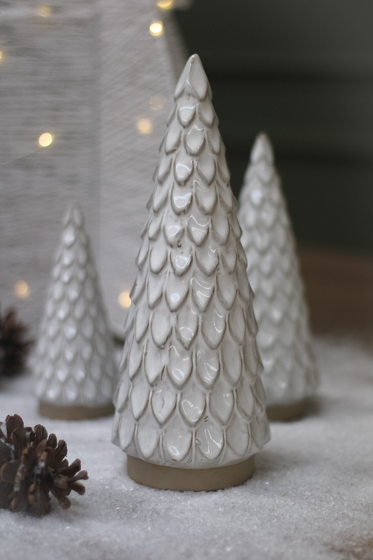 Scallop Ceramic Glazed Christmas Tree