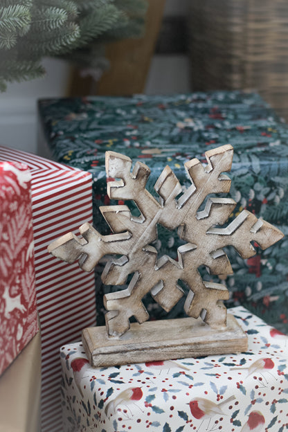 up close of christmas snowflake decoration