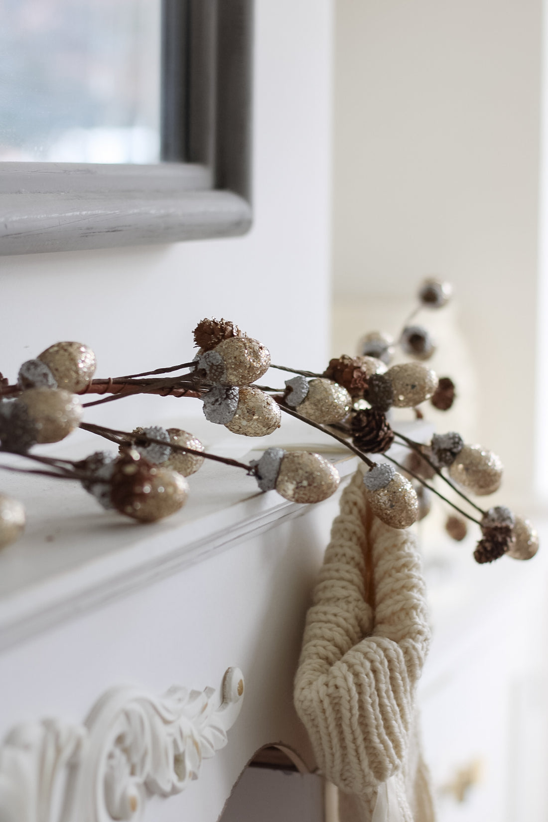 Gold Glitter Acorn Garland