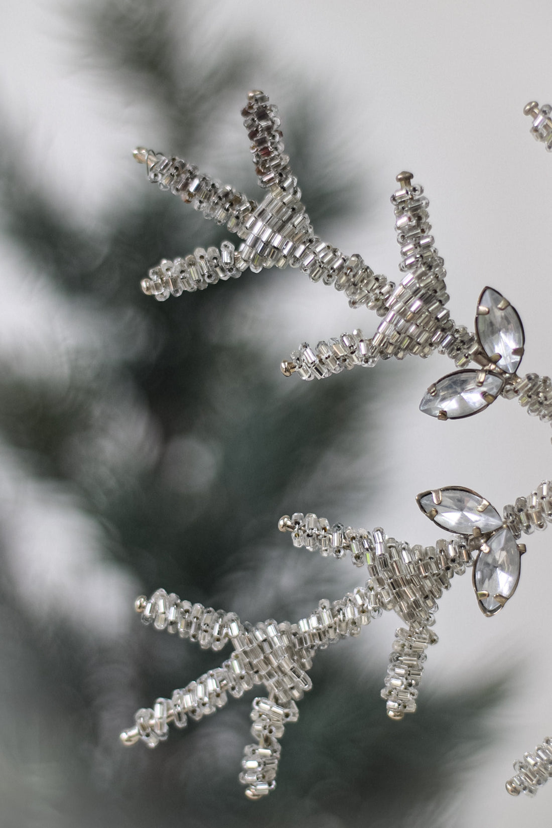 Beaded Snowflake Christmas Tree Hanger 003