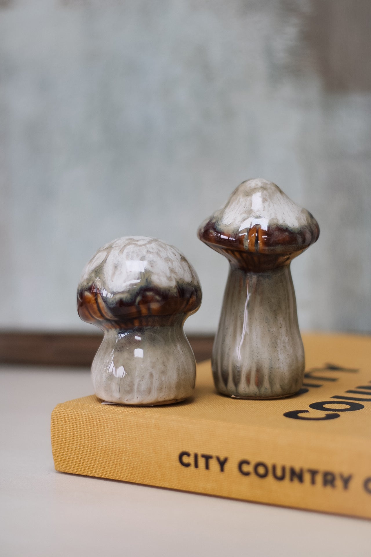 Beige Porcelain Mushrooms 004