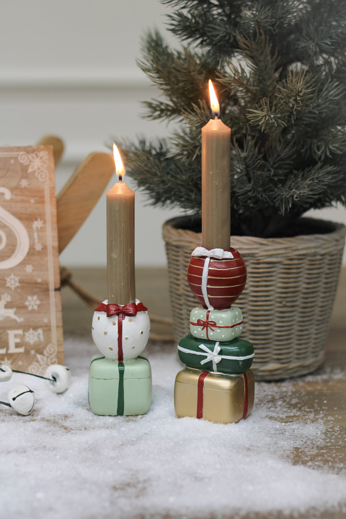 Christmas Gift Dinner Candle Holder