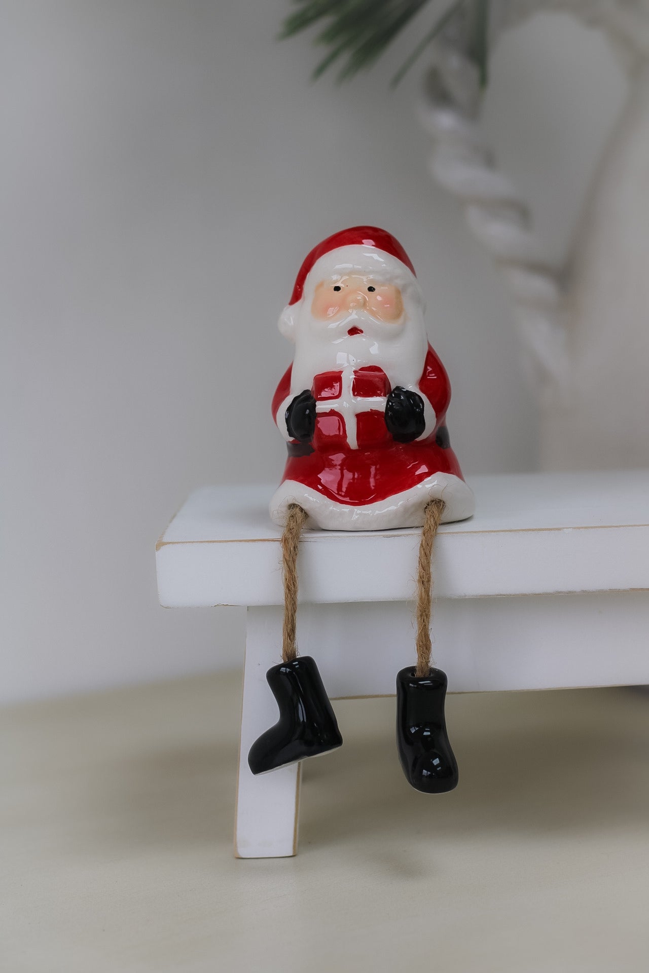 Dangly Legged Santa Ornament 001