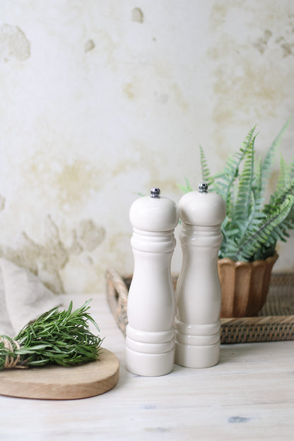 Cream salt and pepper mills