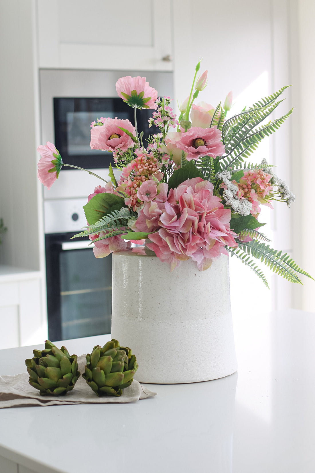 Bunbury White Ceramic Cylindrical Vase