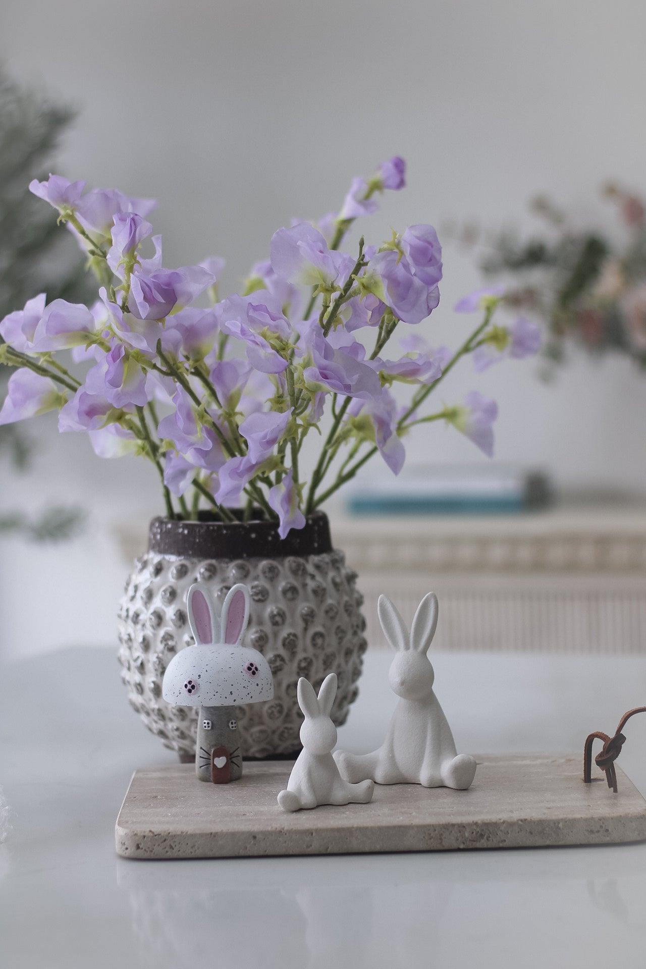 Faux Lilac Sweet Pea Stem