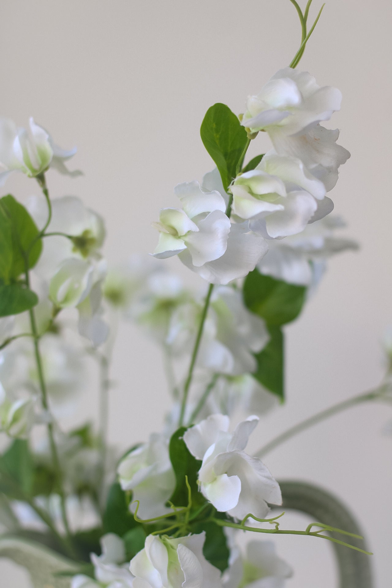 Faux White Sweetpea Stem