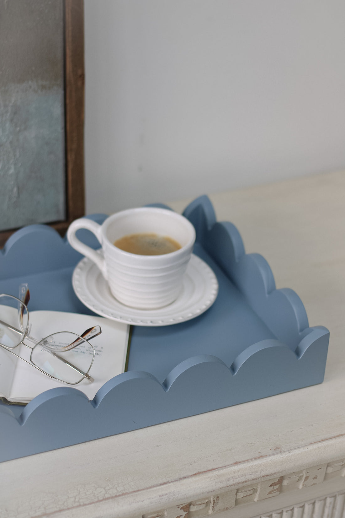 Grey Rectangular Tray with Scallop Edges 002