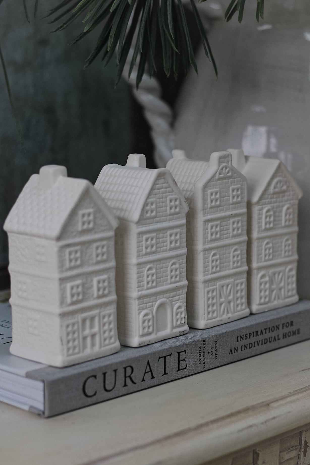 Large White Ceramic Winter Town Houses 001