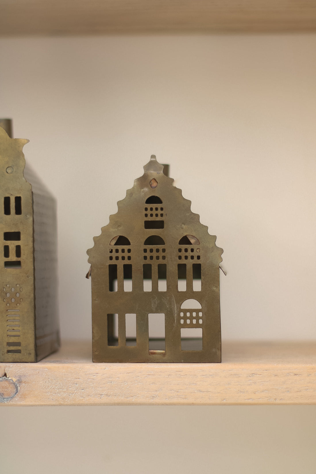 Mini Metal Town Houses