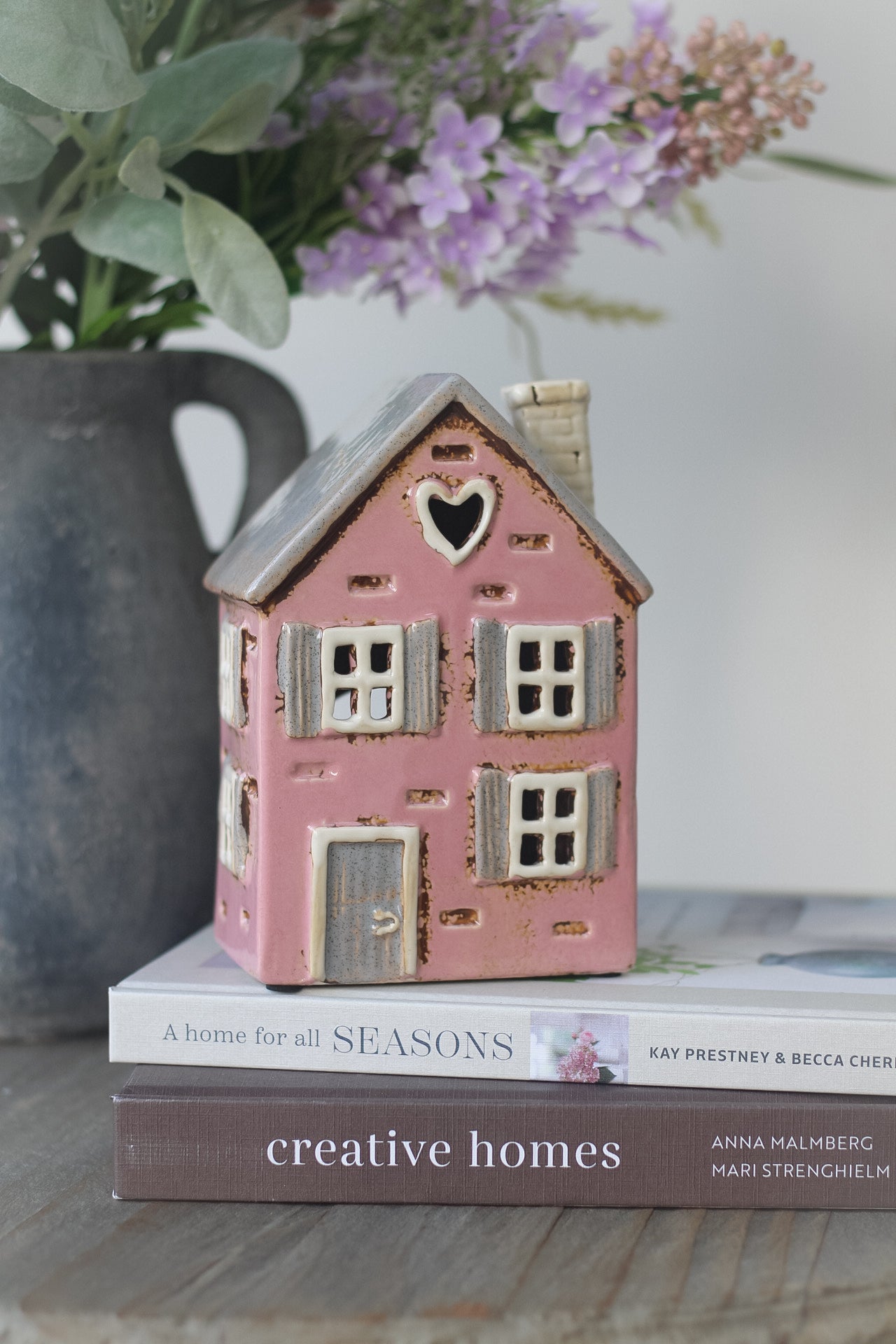 Pink Ceramic Spring Heart House