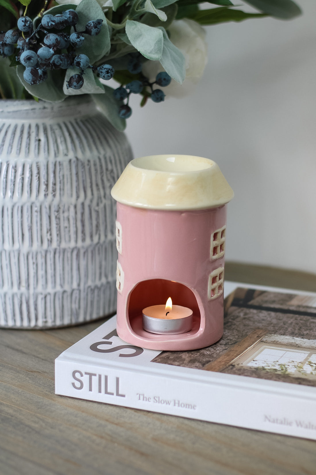 Round Pink House Ceramic Wax Burner