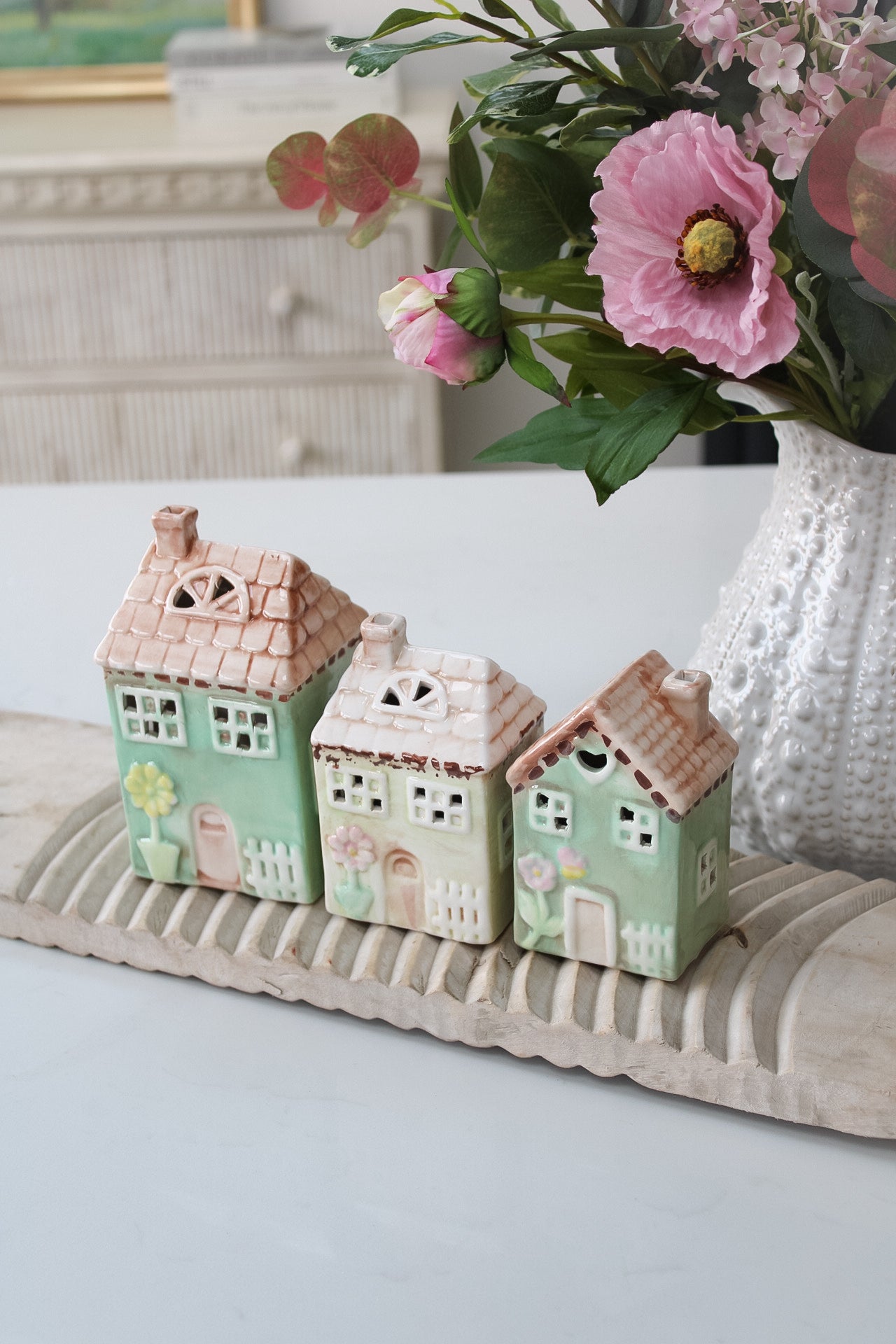 Small Ceramic Daisy House