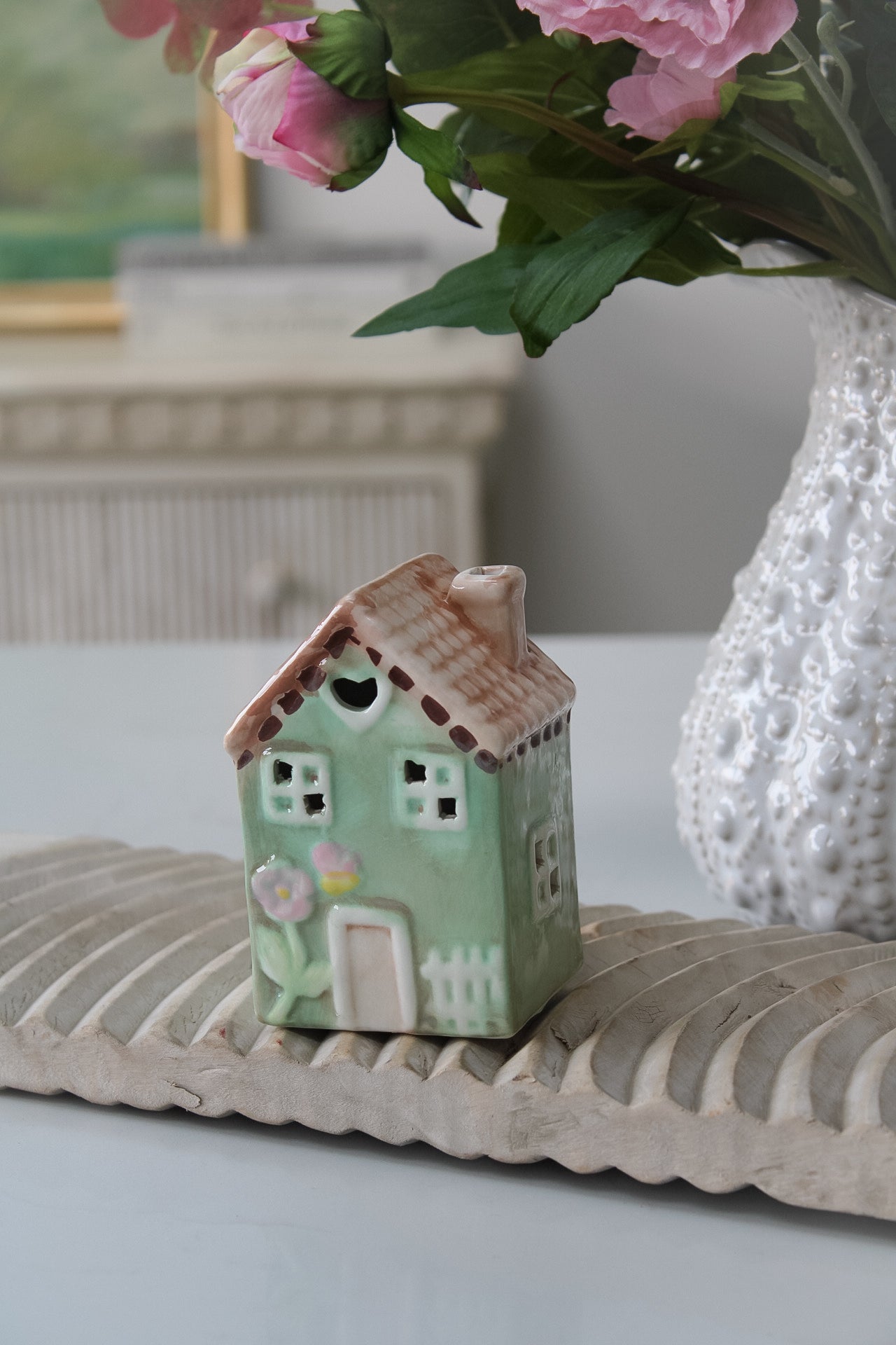 Small Ceramic Daisy House