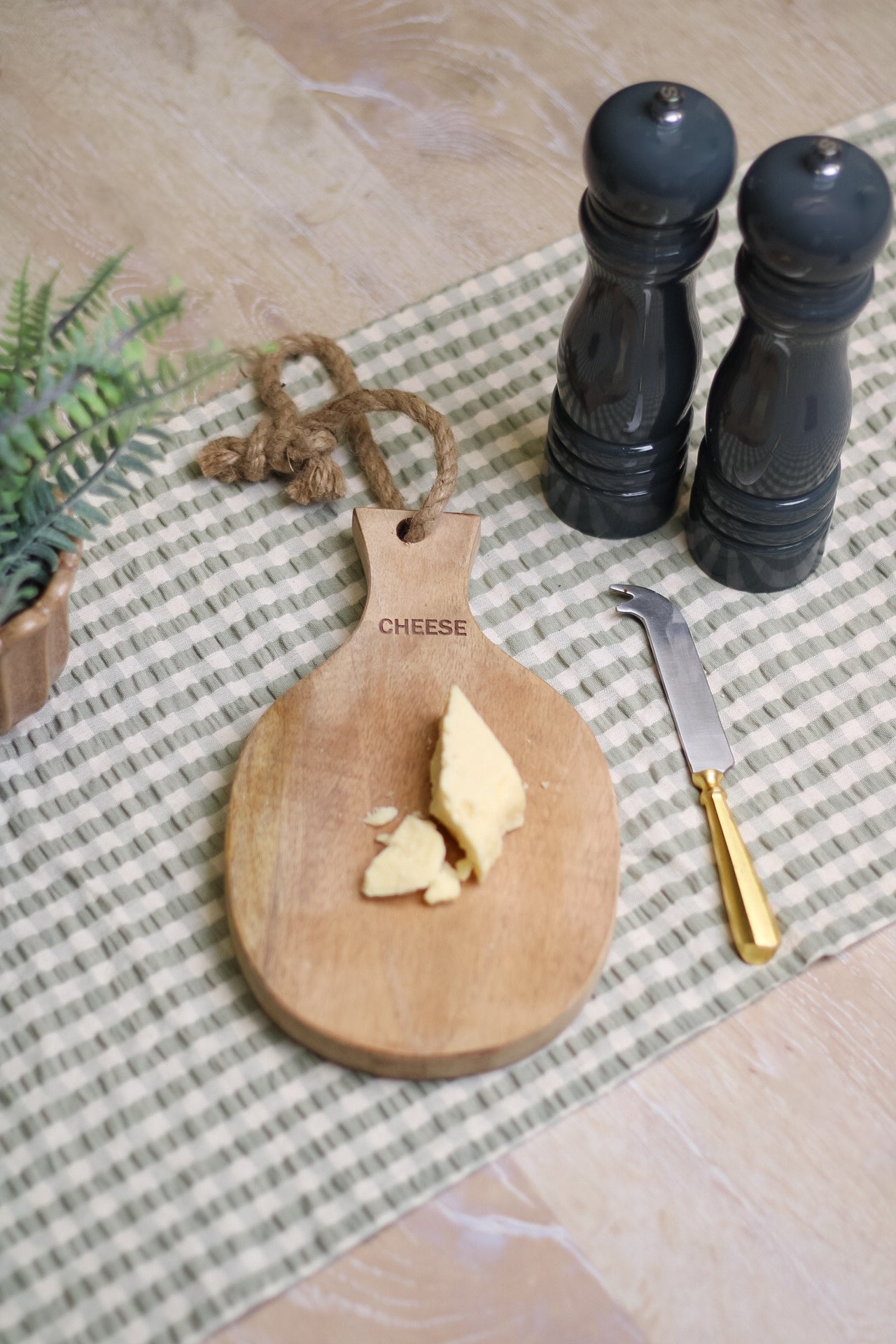 small chunky wooden chopping board