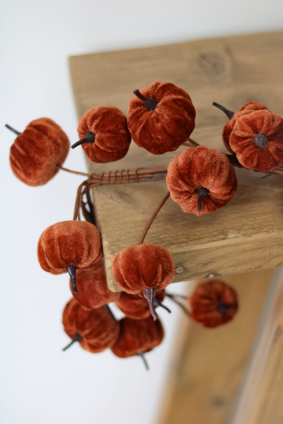 Velvet Little Pumpkins Garland