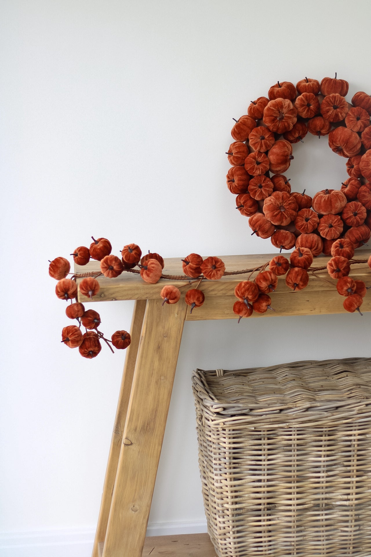 Velvet Little Pumpkins Garland