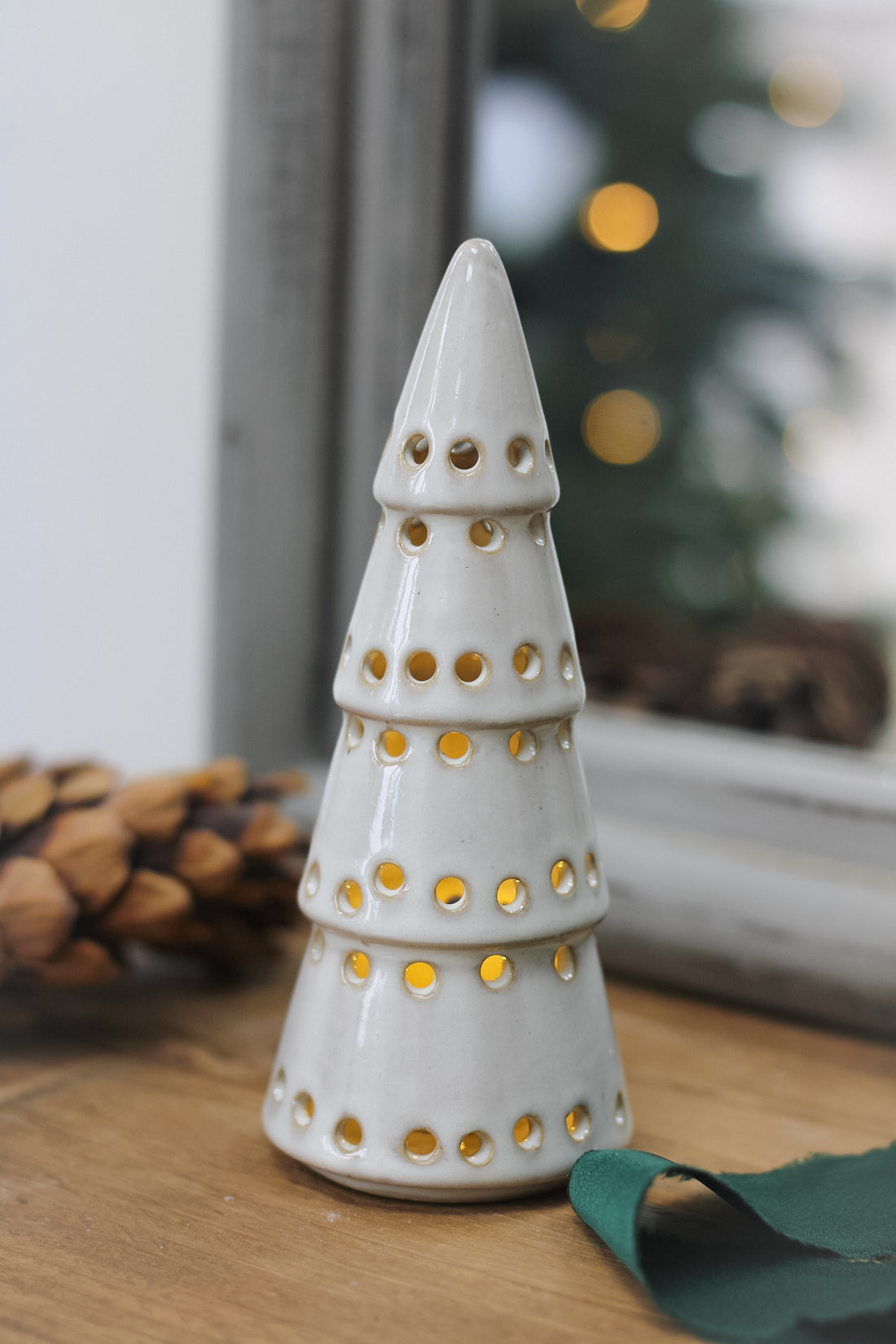 White Porcelain Spiral Christmas Tree