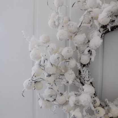 Snowy White Berry Wreath