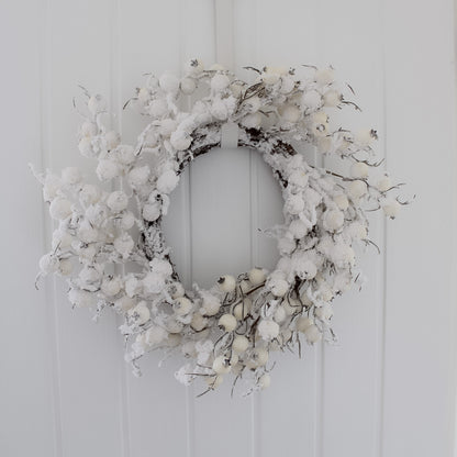 Snowy White Berry Wreath