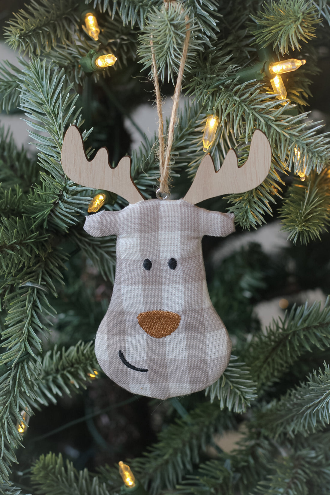 large gingham check reindeer face tree decoration