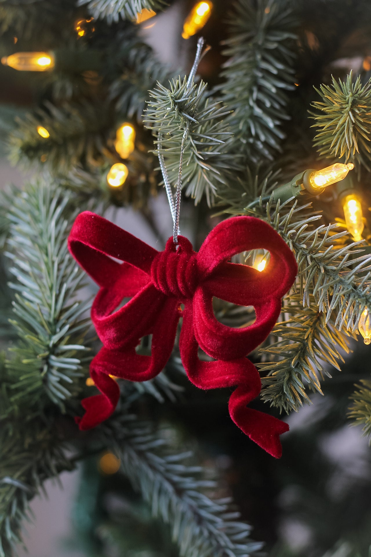 up close of red velvet bows tree deocrations