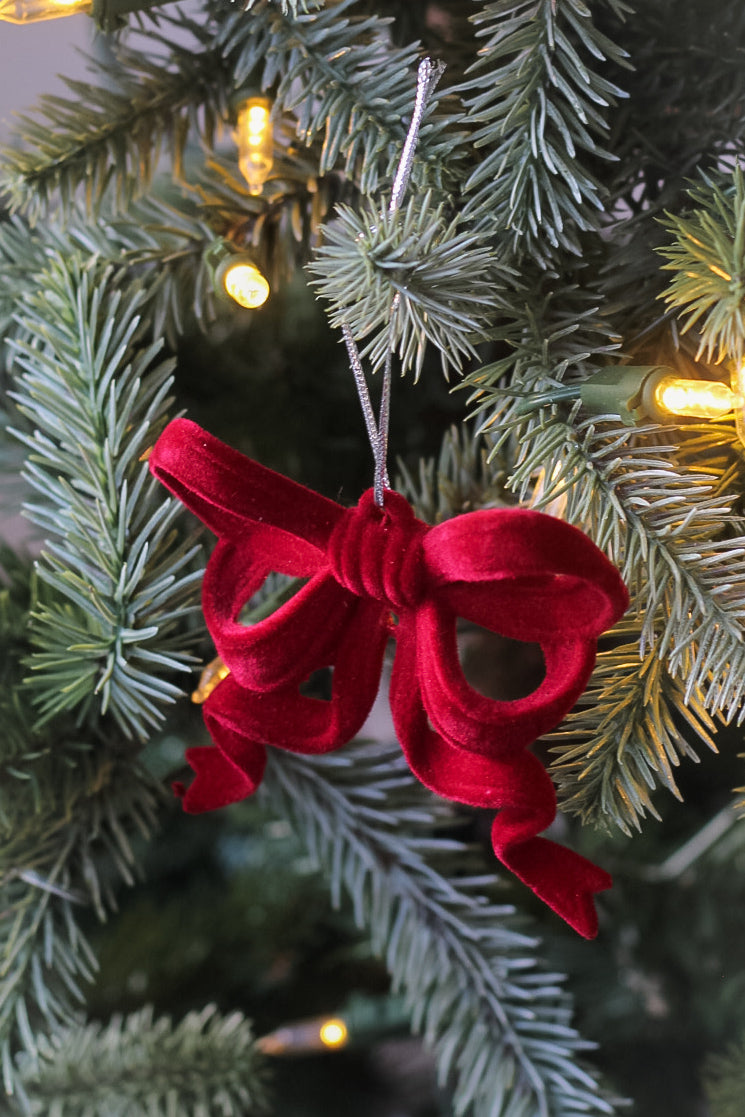 red velvet bows tree hangers